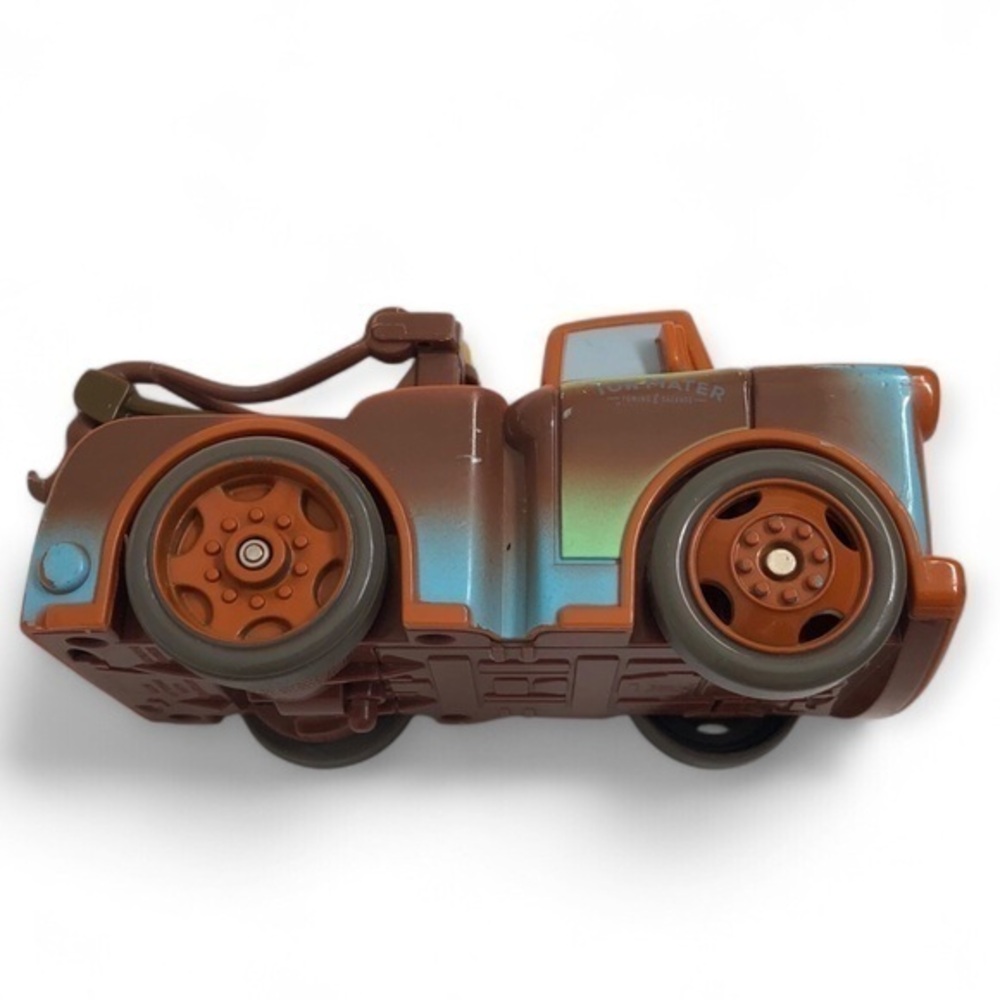 Disney Pixar Cars Movie Tow Truck  Mater Die-cast toy